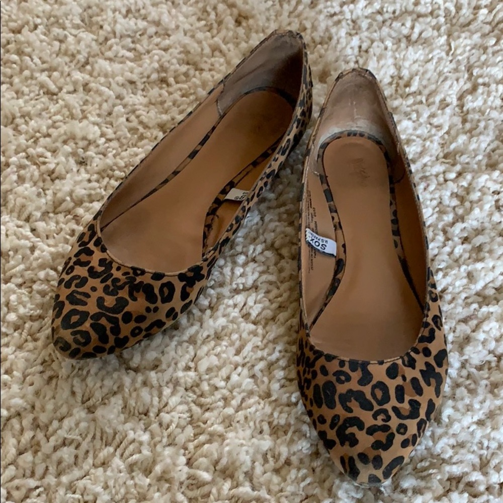 Mossimo Leopard & Gold Studded Flats 8 1/2